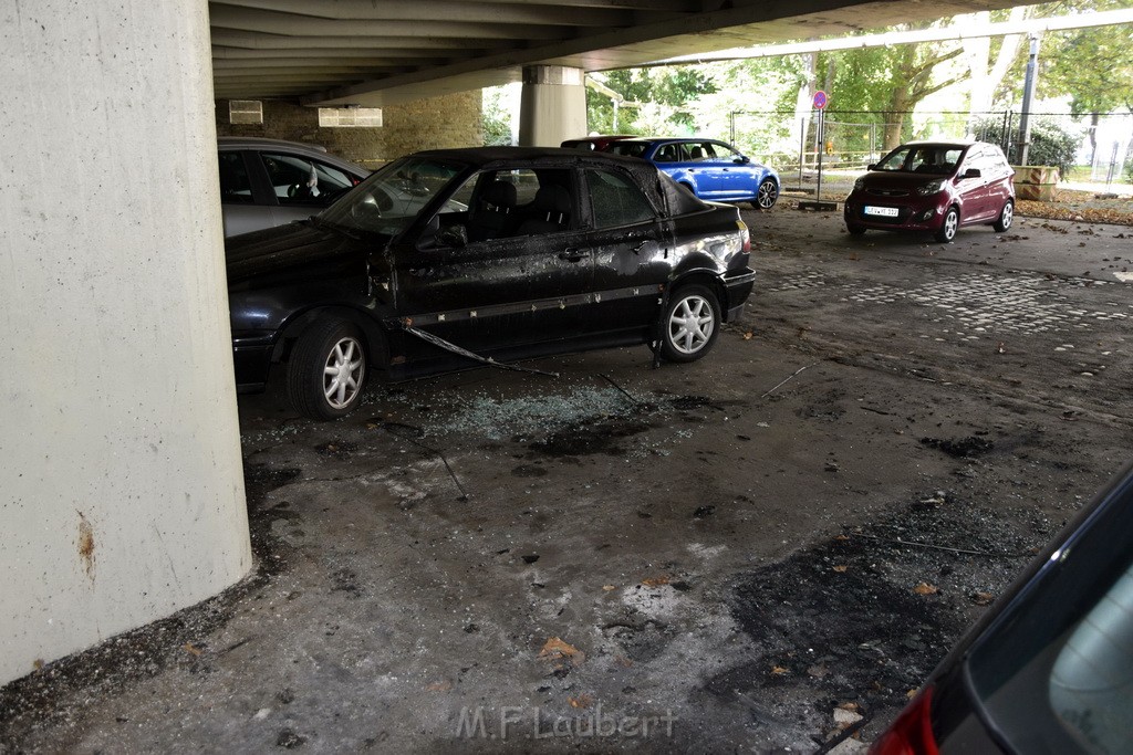 Auto 1 Koeln Suedstadt Weichserhof unter der Severinsbruecke P13.JPG - Miklos Laubert